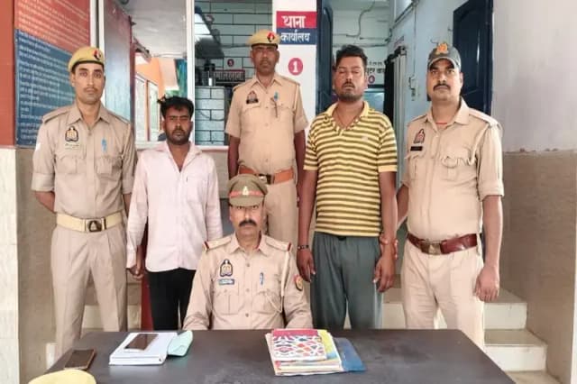 Chandauli News: 25 हजार के इनामिया शातिर पशु तस्कर को पुलिस ने दबोचा.
