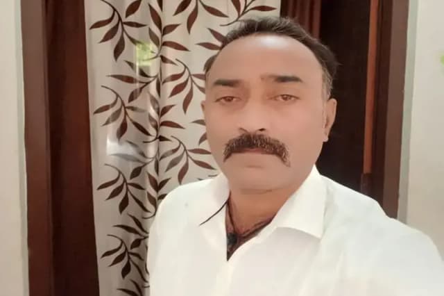 Chandauli News: सुसाइड नोट लिख दवा व्यवसायी ने उठा लिया खौफनाक कदम.
