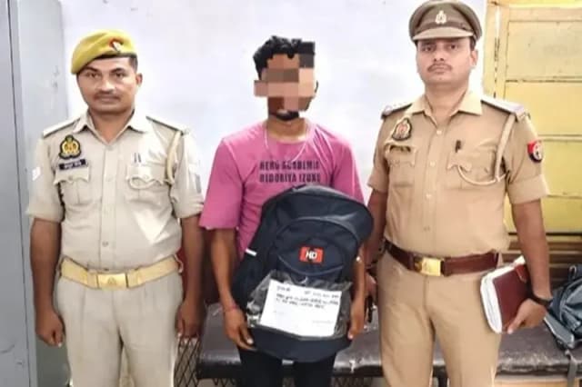 Chandauli News: शराब के साथ दो तस्कर गिरफ्तार.