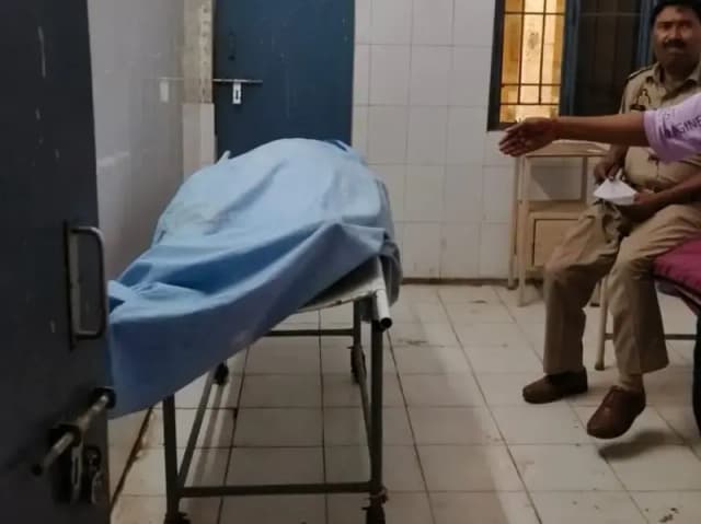 Sonbhadra News: सर्पदंश से दो परिवारों पर टुटा दुःखो का पहाड़, दो महिलाओ की मौत से क्षेत्र में हड़कंप.