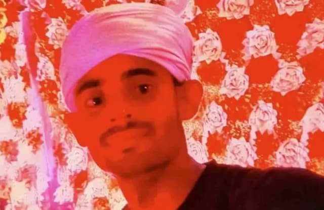 Chandauli News: कोटा पटना एक्सप्रेस से गिरकर युवक की मौत, पीडीडीयू नगर से जमानिया जा रहा था युवक. 
