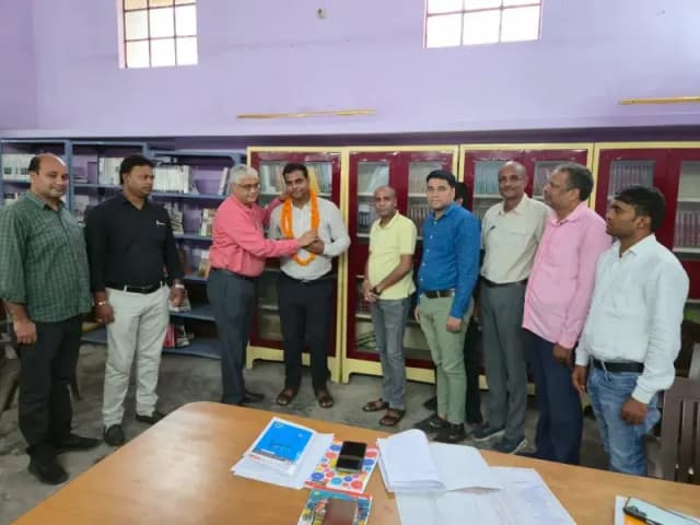 Chandauli News:असिस्टेंट प्रोफेसर के डिजाइन को ब्रिटेन की संस्था ने किया पेटेंट किया 
