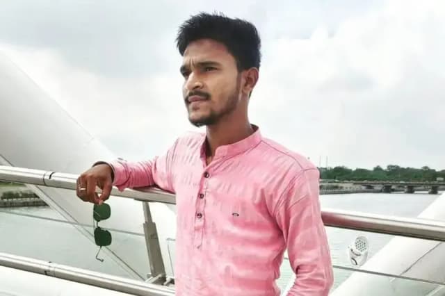 Chandauli News: दुर्गा पूजा घूमने निकला युवक लापता, दो दिन बाद नहर में मिला युवक का शव, जौनपुर से भाई के ससुराल आया था युवक. 