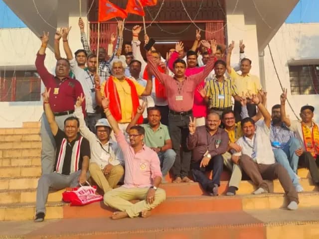 Sonbhadra News: एनबीसी चुनाव सम्पन्न-  बीएमएस ने एटक को हराकर लहराया जीत का परचम.
