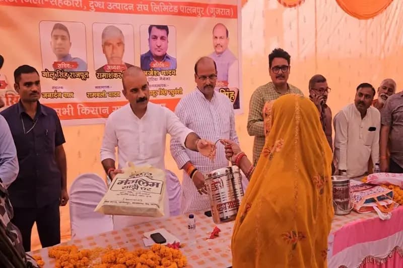 Chandauli News: विधायक सुशील सिंह ने कहा संसाधन प्रदाता बन रहे हैं जिले के किसान.  