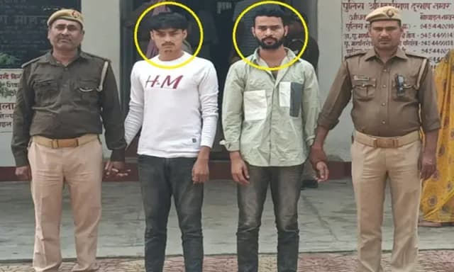Chandauli News: ट्रेलर ट्रक चोरी करने वाले दो अभियुक्तों को तमंचा एवं कारतूस के साथ  पुलिस ने दबोचा. 