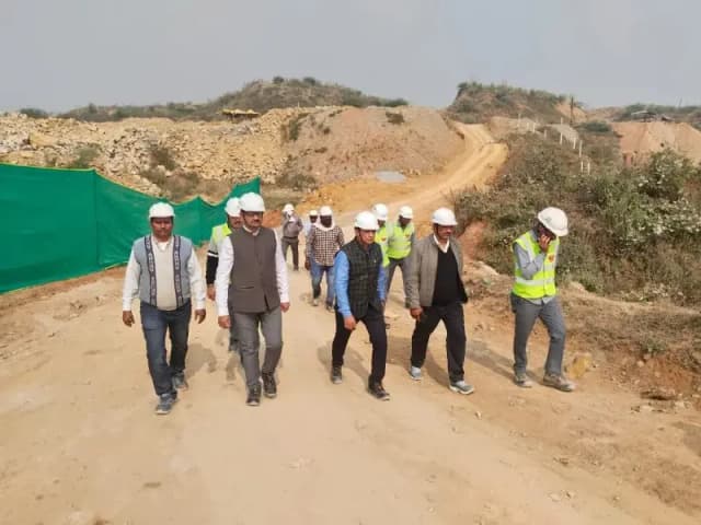 Sonbhadra News: DGMS ने खोली खदान की पोल, जांच में माइंस एक्ट का उल्लंघन पाया गया, डेंजर हो चुके प्रतिबंधित क्षेत्र में काम जारी था.