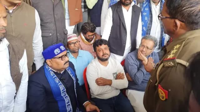 Chandauli News: बसपा प्रदेश अध्यक्ष विश्वनाथ पाल ने उठाए गंभीर सवाल,5 दिन बाद भी आरोपी फरार.
