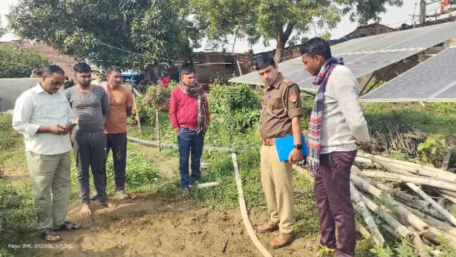 Chandauli News: शादी में गया था परिवार, ताला तोड़कर घर से लाखों की चोरी की घटना को दिया अंजाम.
