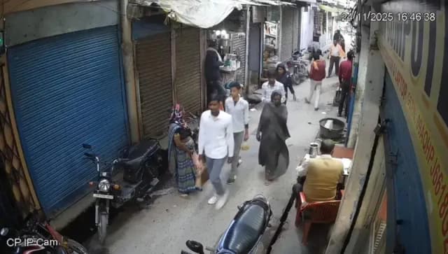 Chandauli News: नशीला पदार्थ छिड़ककर महिला का आभूषण, मंगलसूत्र लूटा, पुलिस पर लगाया लापरवाही का आरोप.
