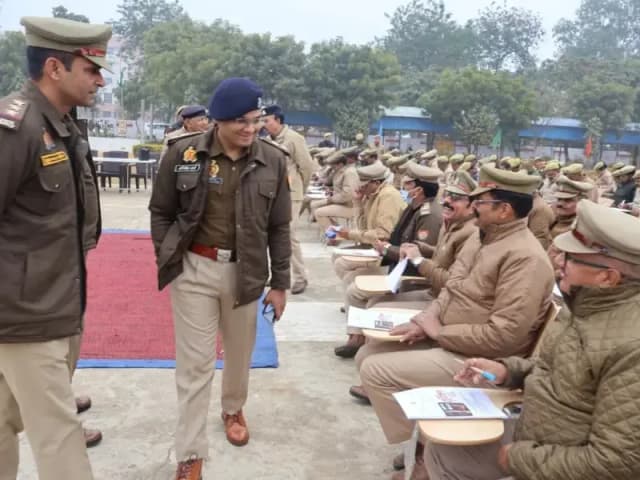 Sonbhadra News: मिशन शक्ति अभियान फेज–5.0 के प्रभावी क्रियान्वयन हेतु हुई पुलिसकर्मियों की लिखित परीक्षा.