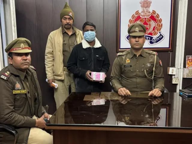 Sonbhadra News: शक्तिनगर पुलिस को मिली बड़ी सफलता, स्वर्णा भूषण लूट कांड का वांछित अभियुक्त गिरफ्तार.