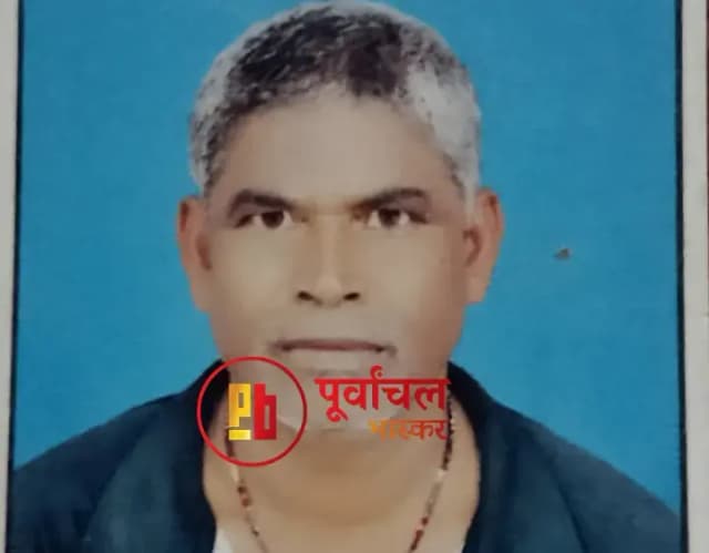 Chandauli News: हाईटेंशन तार की चपेट में आने से अधेड़ और उसके पालतू कुत्ते की मौत, मचा हड़कंप.
