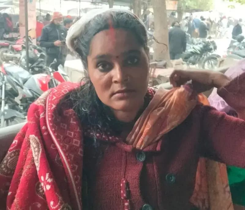 Chandauli News: पुश्तैनी घर को लेकर जमकर चले लाठी डंडे, पांच घायल, चौकी प्रभारी पर लगाए गंभीर आरोप.
