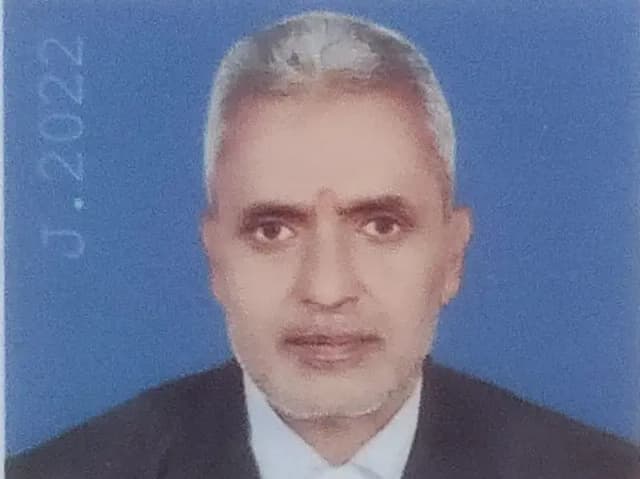 Sonbhadra News: एसबीए चुनाव: चार पदों अध्यक्ष, वरिष्ठ उपाध्यक्ष, महामंत्री व कोषाध्यक्ष पद होगा मुकाबला, किसी प्रत्याशी ने नहीं लिया पर्चा वापस.