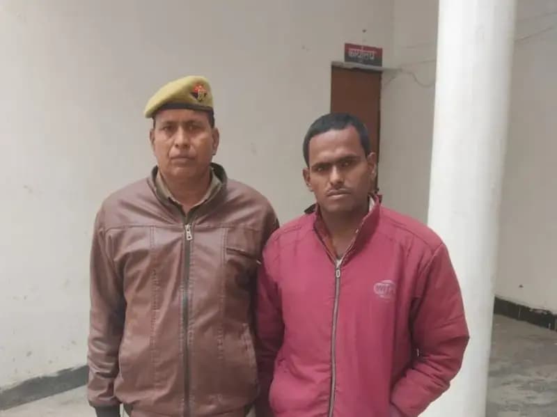 Sonbhadra News: चोपन पुलिस को बड़ी कामयाबी, गैंगेस्टर एक्ट में वांछित अभियुक्त गिरफ्तार.
