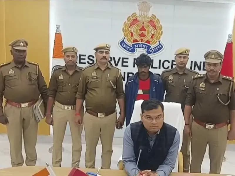 Sonbhadra News: ब्लाइंड मर्डर का खुलासा, आरोपी गिरफ्तार, पूछताछ में कबूला जुर्म, हत्या में प्रयुक्त सामान बरामद.