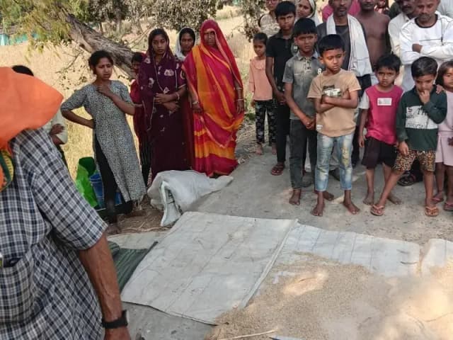 Sonbhadra News: धान कुटाई मशीन की चपेट में आने से एक महिला की मौत, परिजनों में मचा कोहराम.