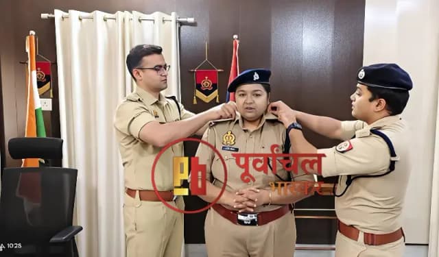Chandauli News: सीओ स्नेहा तिवारी बनीं अपर पुलिस अधीक्षक, एसपी ने रैंक लगाकर किया सम्मानित.
