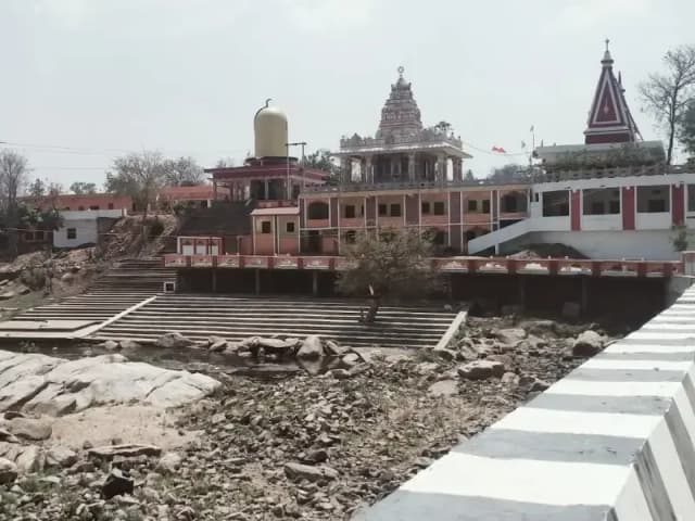 Sonbhadra News: एक करोड़ की लागत से अजींर नदी पर बनेगा चेकडैम, साडा की मंजूरी.
