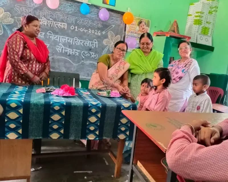 Sonbhadra News: नन्हें कदमों का गर्मजोशी से स्वागत बीजपुर के परिषदीय विद्यालयों में नए सत्र का उल्लासपूर्ण आगाज.