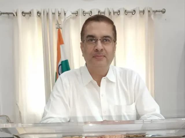 Sonbhadra News: धार्मिक-पर्यटन स्थलों के विकास को करोड़ों स्वीकृत, शिवद्वार मंदिर, राजा नल मंदिर सहित कई जगहों पर बढ़ेंगी सुविधाएं.