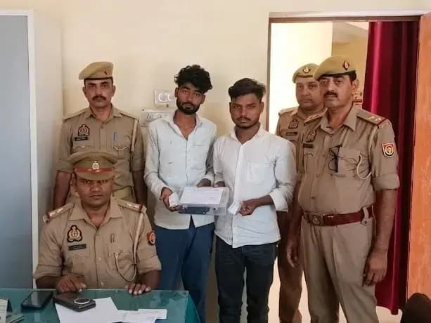 Sonbhadra News: घोरावल पुलिस की बड़ी कार्रवाई: 23.70 ग्राम हेरोइन के साथ 2 तस्कर गिरफ्तार.