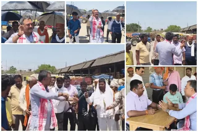 Sonbhadra News: किसान नौजवान संघर्ष मोर्चा का अनोखा प्रदर्शन, किसानों को बांटे छाते.