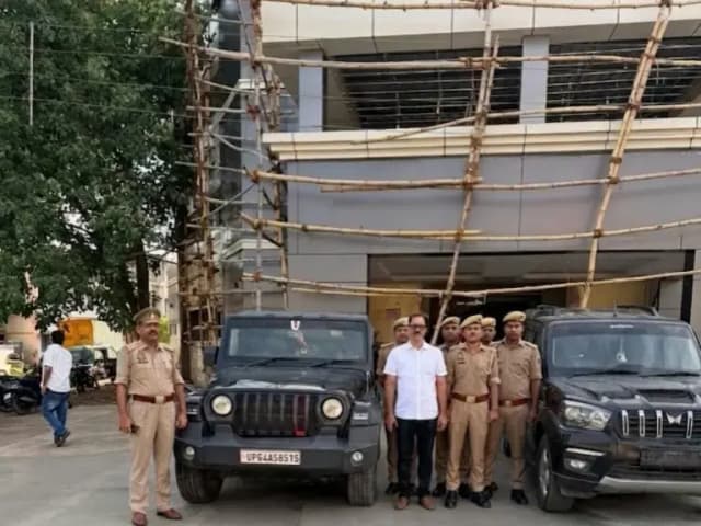 Sonbhadra News: अवैध खनन मामले में 10 हजार का इनामी बाल अपचारी हिरासत में.
