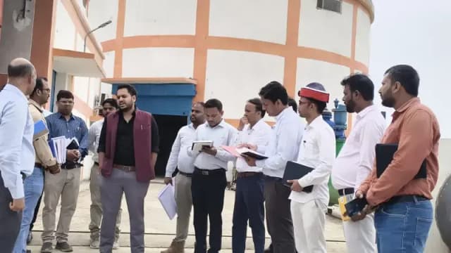 Sonbhadra News: पटवध पेयजल योजना का डीएम ने किया औचक निरीक्षण, लापरवाही पर सख्त चेतावनी.