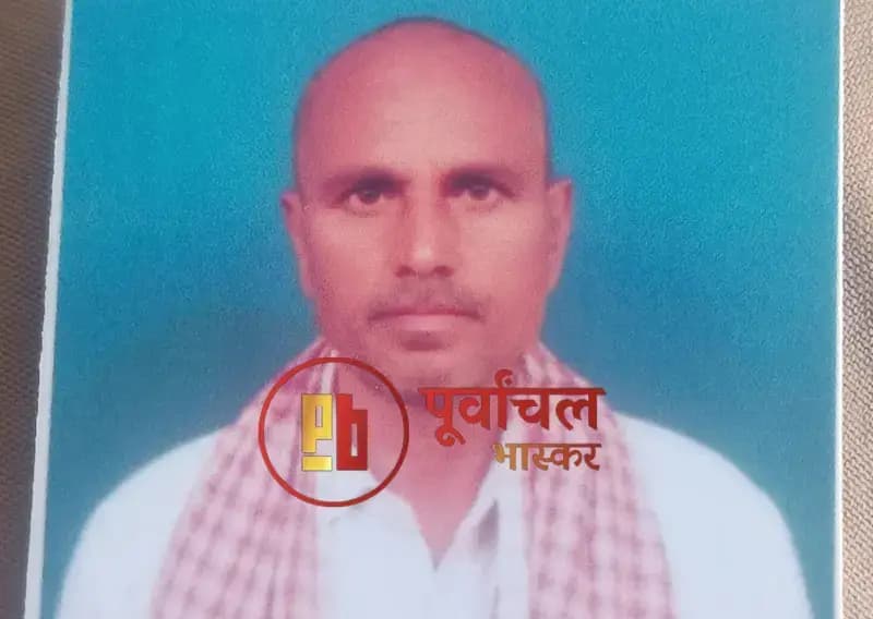 Chandauli News: नीम के पेड़ से लटका मिला अधेड़ का शव, गांव में मची सनसनी.
