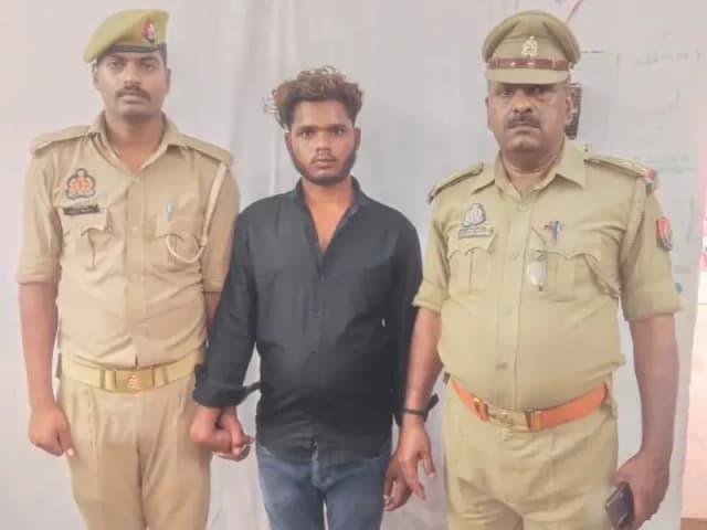 Sonbhadra News: दुष्कर्म व पॉक्सो एक्ट के वांछित अभियुक्त को ओबरा पुलिस ने किया गिरफ्तार.