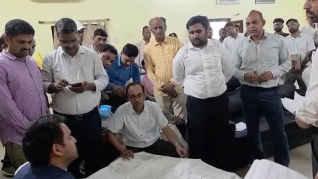 Sonbhadra News: कनहर सिंचाई परियोजना के कार्यों में तेजी लाने के निर्देश, डीएम ने किया औचक निरीक्षण.