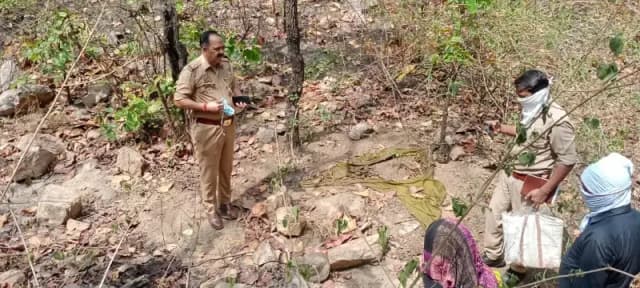 Sonbhadra News: जंगल में महिला का कंकाल मिलने से सनसनी, गुमशुदा पार्वती देवी के रूप में हुई पहचान.
