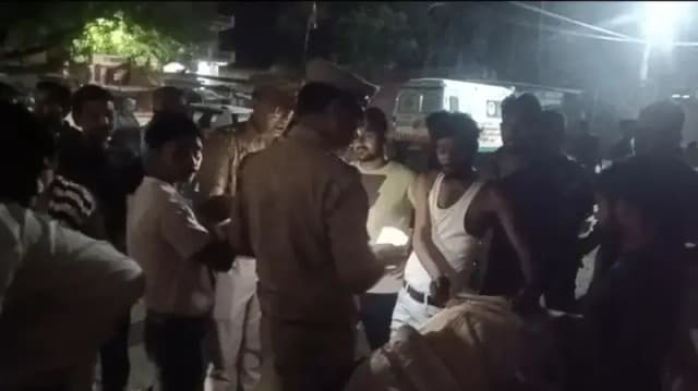 Sonbhadra News: संदिग्ध परिस्थिति में किशोरी ने फांसी लगाकर दी जान, पुलिस जांच में जुटी.