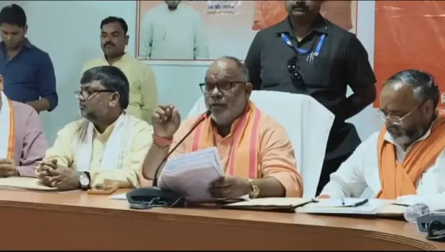 Sonbhadra News: केंद्र सरकार के 12 वर्ष पूरे होने पर राजमंत्री ने गिनाईं उपलब्धियां: विकास, नेटवर्क, अवैध अस्पताल और वन संपदा पर बोले प्रभारी मंत्री.
