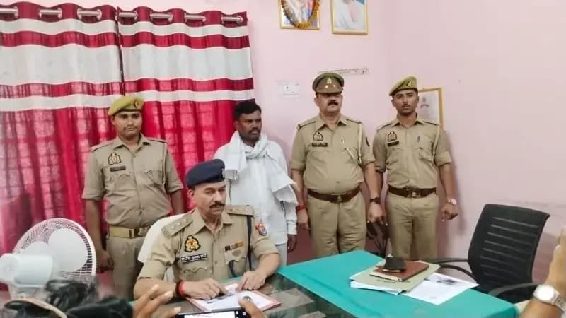 Sonbhadra News: प्रेमिका हत्याकांड का खुलासा, मुख्य आरोपी गिरफ्तार.