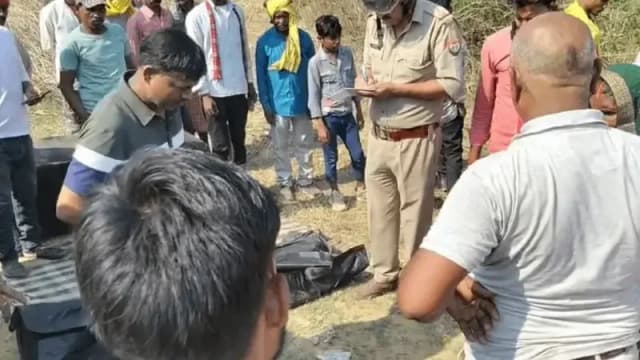 Sonbhadra News: गुरमुरा में भीषण सड़क हादसा: खड़े वाहन से टकराई डीजे मैजिक, दो की मौत, तीन घायल.
