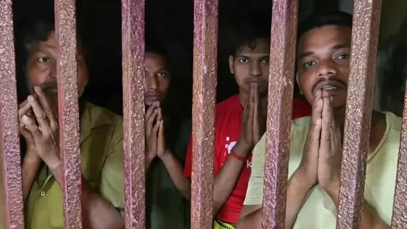 Chandauli News:पैमाइश विवाद में 7 आरोपी जेल भेजे गए, महिला आरक्षी का मोबाइल और जरीब बरामद.
