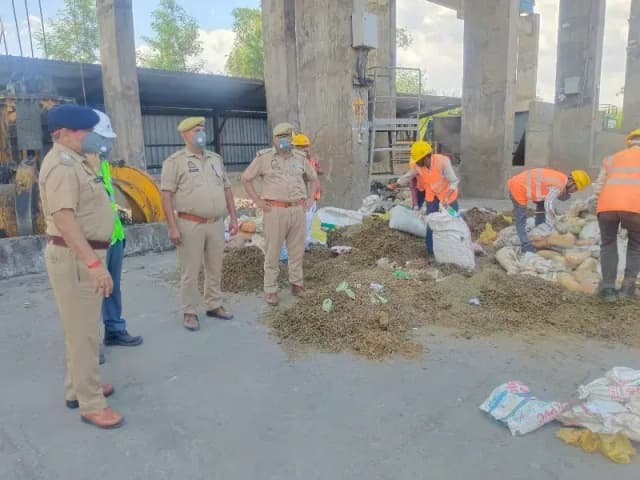 Sonbhadra News: ऑपरेशन 'दहन' में सोनभद्र पुलिस की बड़ी कार्रवाई, 15.24 करोड़ के मादक पदार्थ किए नष्ट.
