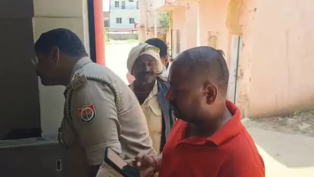 Chandauli News: लापता 5 वर्षीय मासूम का शव गड़ई नदी में मिला, गांव में पसरा मातम.
