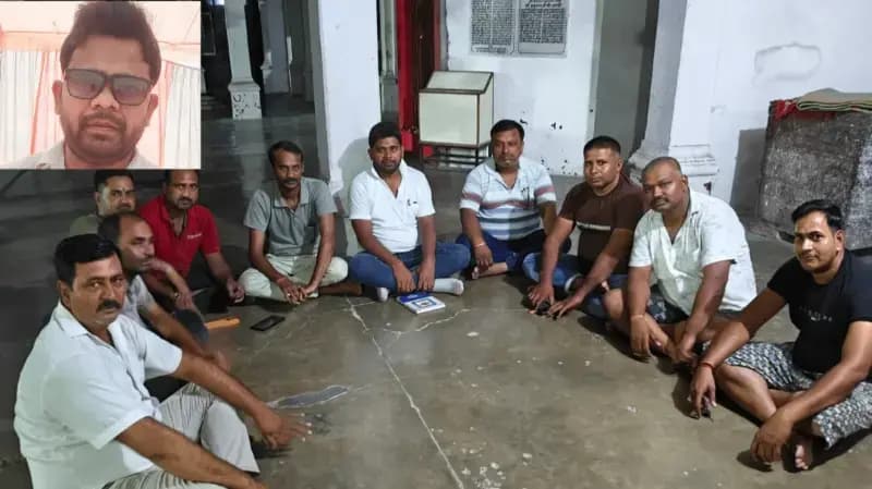 Sonbhadra News: महादेव सेवा समिति की अहम बैठक संपन्न: प्रमोद फिर बने समिति के अध्यक्ष, सावन के दूसरे सोमवार को निकलेगी ऐतिहासिक कांवड़ यात्रा.
