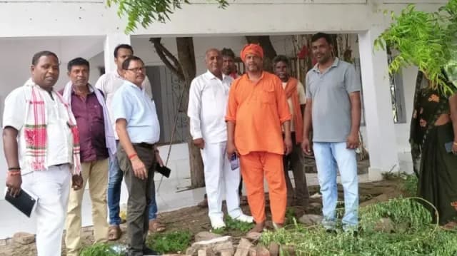 Sonbhadra News: विश्व कल्याण के लिए गूंजेगा वैदिक मंत्रोच्चार: मेड़र माई मंदिर में सजेगा विश्व कल्याण महायज्ञ, 20 से श्रीरामचरित कथा महोत्सव.
