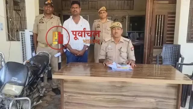 Chandauli News: फर्जी नंबर प्लेट लगाकर चला रहा था चोरी की बाइक, मुगलसराय पुलिस ने दबोचा.
