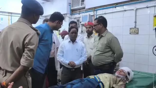 Jaunpur News: स्कूली वैन और बस की आमने-सामने भीषण टक्कर, कई बच्चे घायल.
