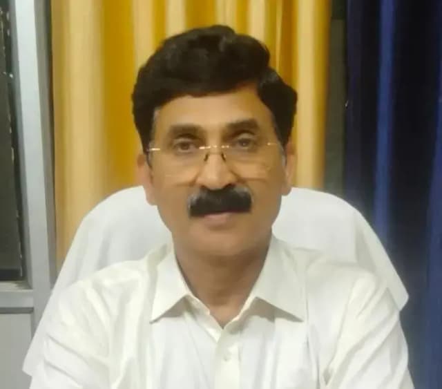 Chandauli News: चीनी पर स्टॉक लिमिट लागू, कालाबाजारी और ओवररेटिंग पर होगी सख्त कार्रवाई.
