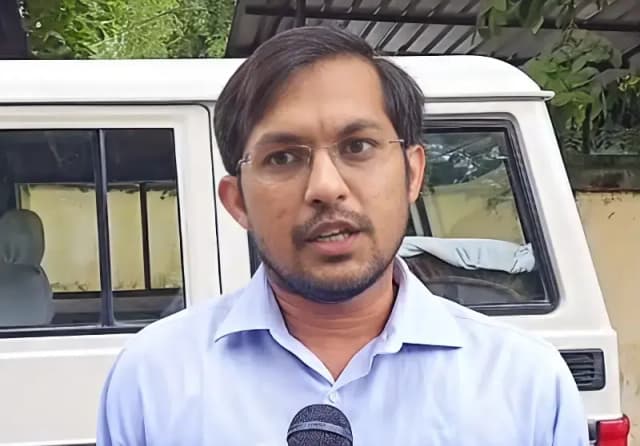 Chandauli News : भारी बारिश के चलते 3 सितंबर को कक्षा 1 से 8 तक के सभी स्कूल बंद.
