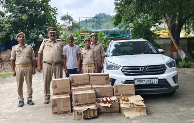 Sonbhadra News: मध्य प्रदेश से बिहार बॉर्डर तक शराब तस्करी की तैयारी, 178.92 लीटर अवैध शराब के साथ आरोपी गिरफ्तार.