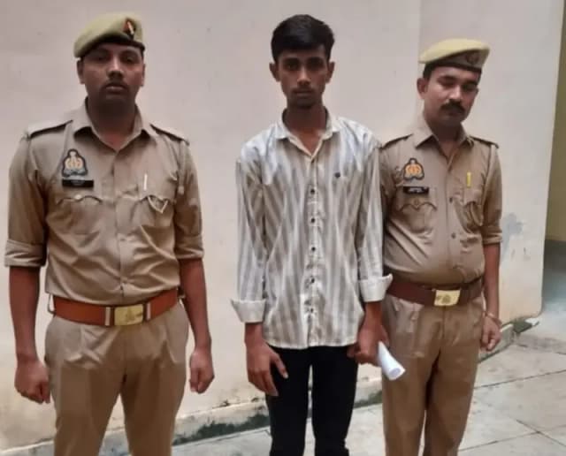 Sonbhadra News: नाबालिग को बहला-फुसलाकर ले जाने का आरोपी गिरफ्तार, पीड़िता सकुशल बरामद.
