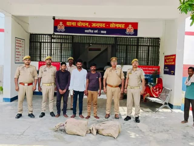 Sonbhadra News: चोपन में चोरी के जनरेटर-अल्टरनेटर के 13 पार्ट बरामद, तीन आरोपी गिरफ्तार.